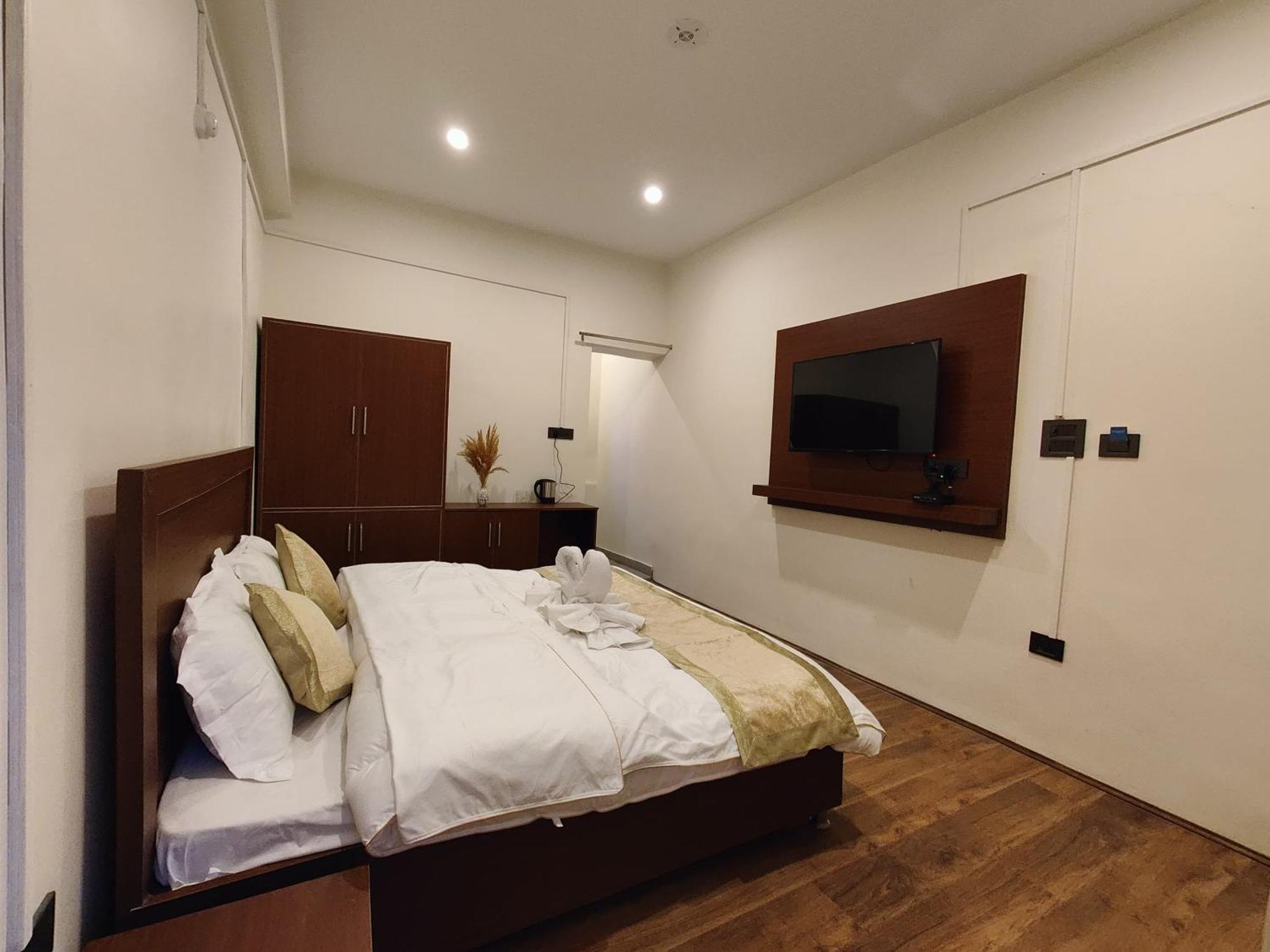 Zanu Residency Hotel เลห์ ภายนอก รูปภาพ