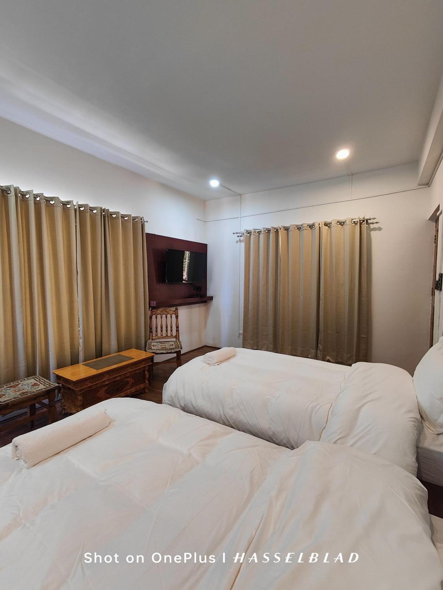 Zanu Residency Hotel เลห์ ภายนอก รูปภาพ